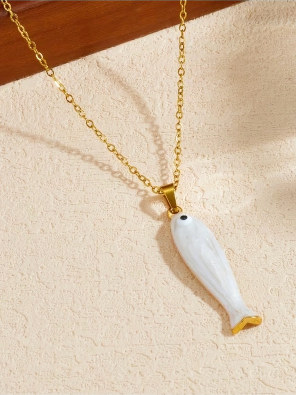Fashionable Gold Tone & White Fish Gold Chain Necklace